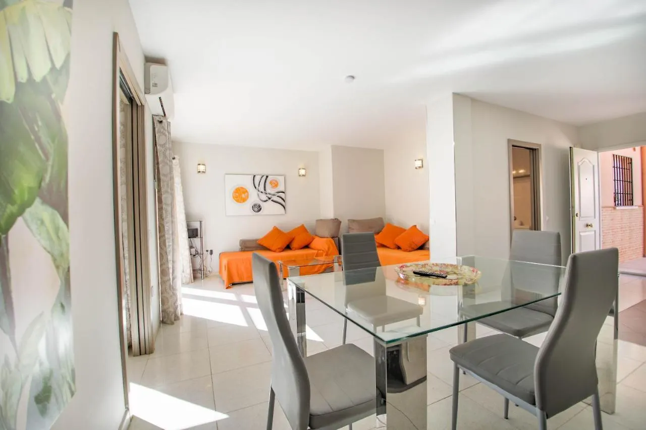 Atico En Benalmadena Apartment